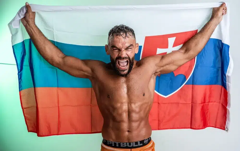 Ivan Buchinger sa postaví Romanovi Volákovi na Fight Night Challenge 10