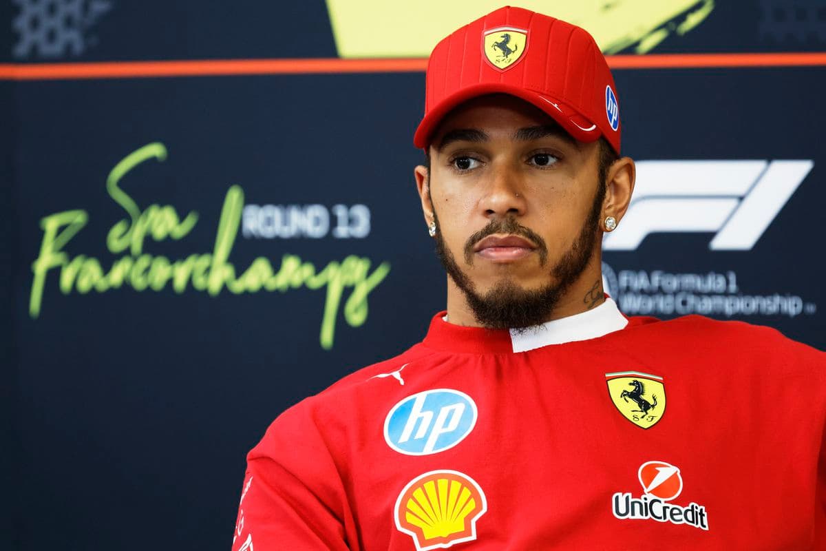 Hamilton kritizuje moderné trate Formuly 1: Kde sú predbiehania?