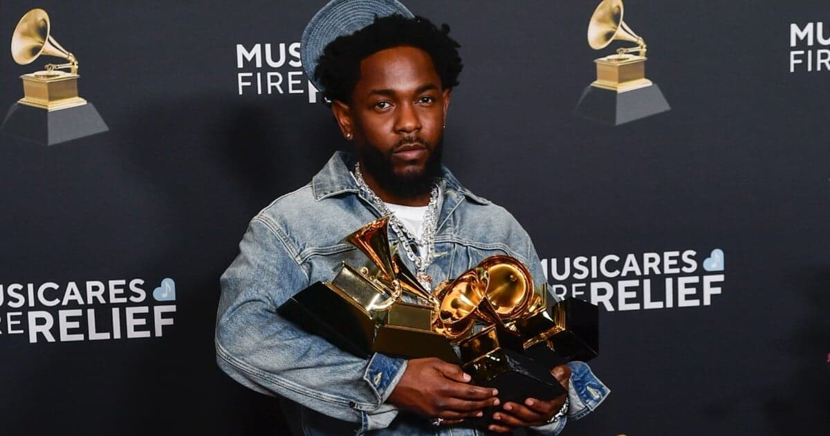 Kendrick Lamar a Lady Gaga vedú nominácie na ceny Grammy 2026