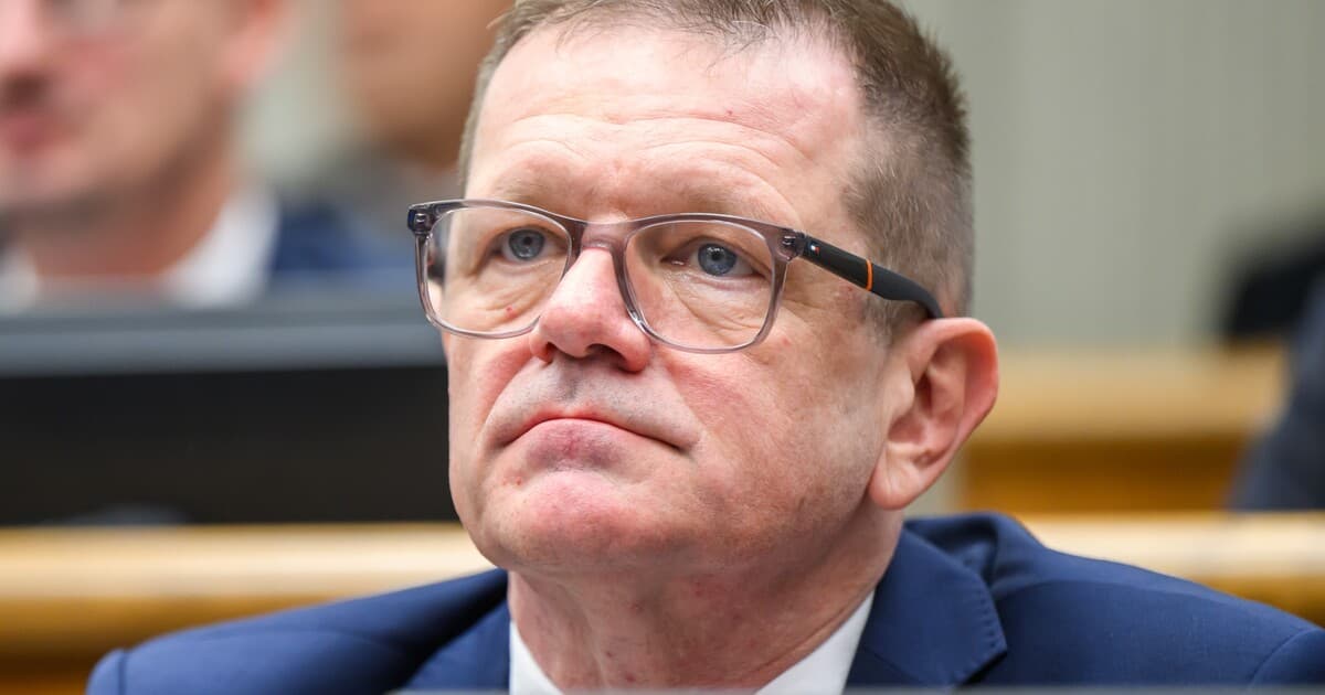 Kmec obviňuje progresívcov z biznisu s NITC za 17 miliónov eur