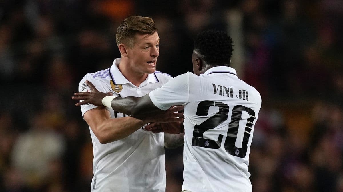 Kroos obhajuje Viníciusa po emotívnom El Clásicu