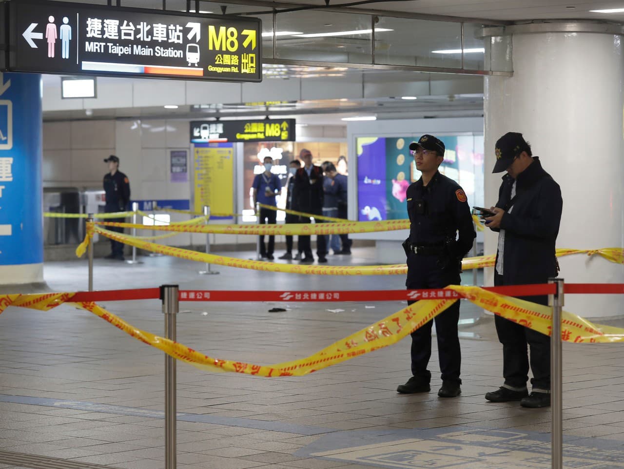 Rodičia útočníka v Tchaj-peji prosia o odpustenie po tragédii