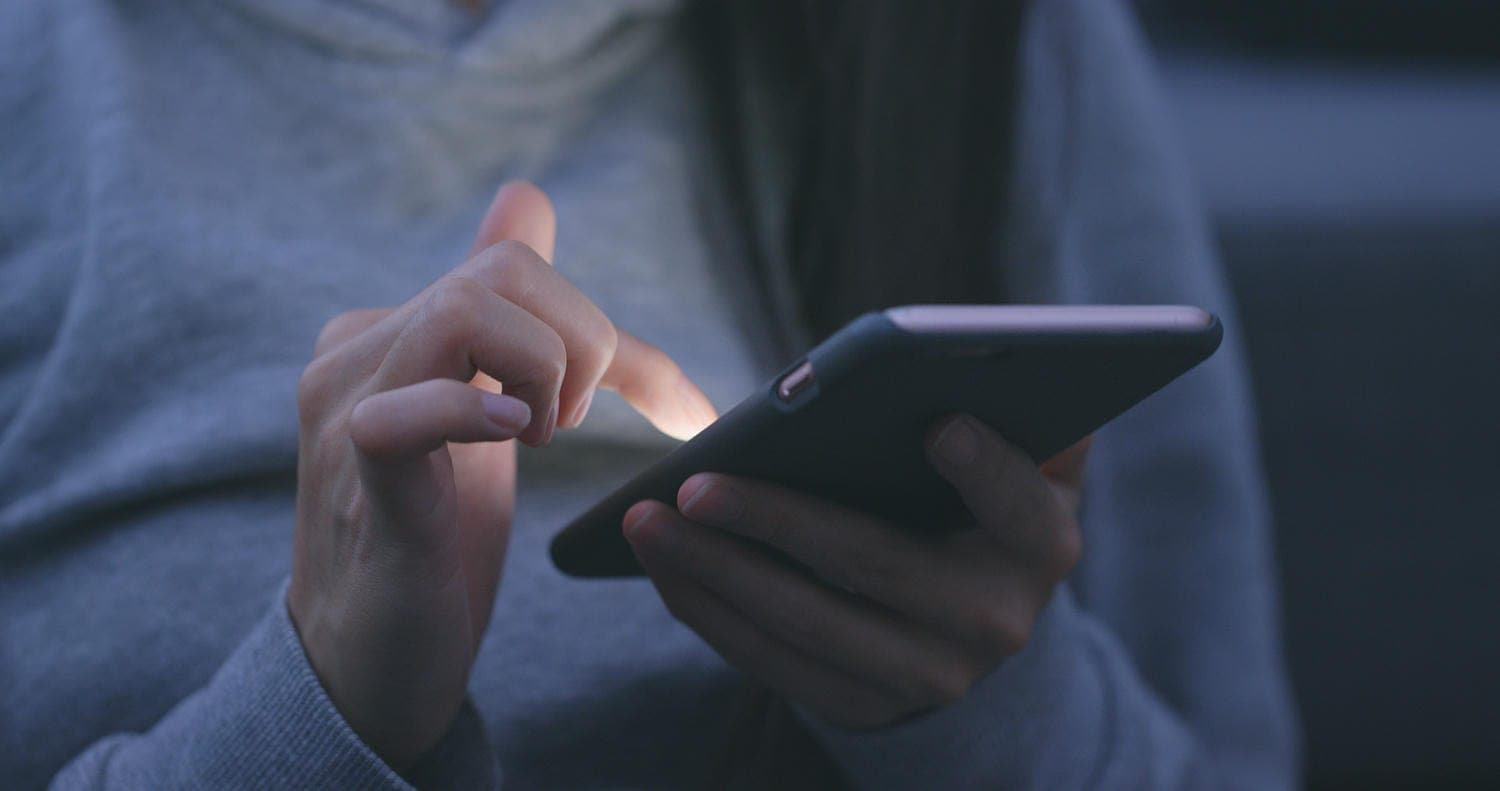 Nekonečné scrollovanie: Ako krátke videá formujú detstvo