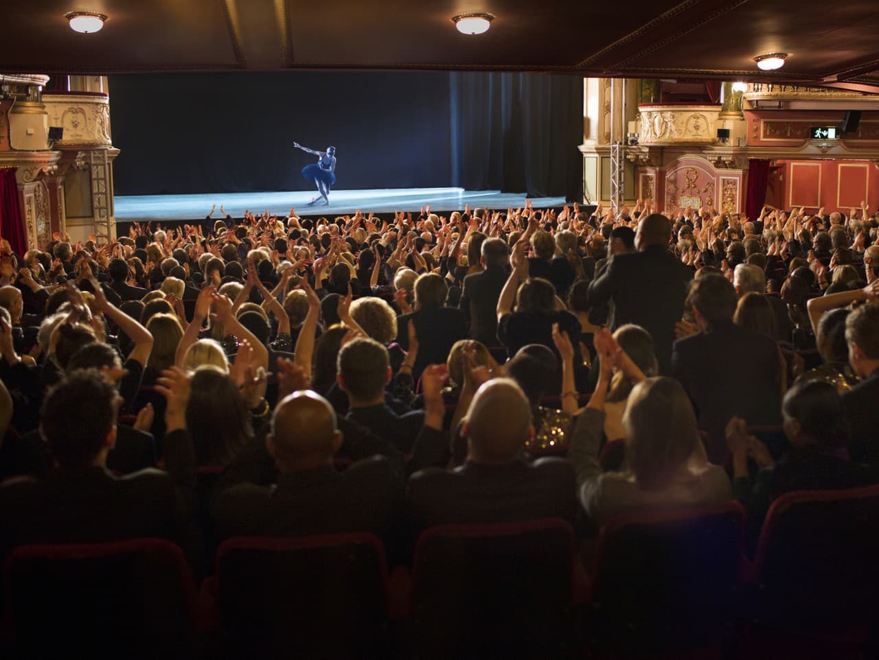 Adventný kalendár s kultúrnymi zážitkami: Vyhrajte s Predpredaj.sk!