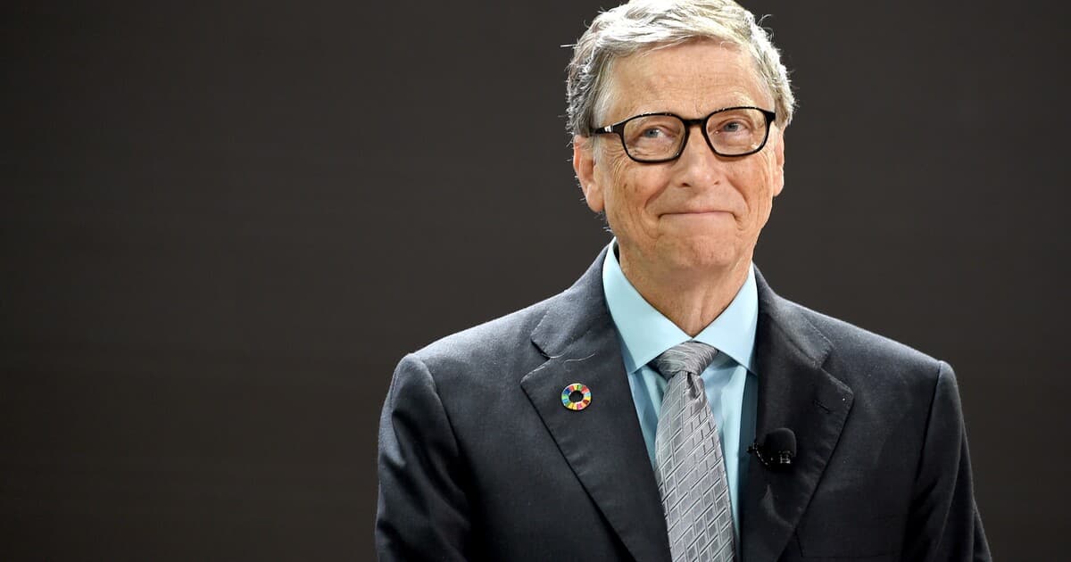 Bill Gates vyjadruje ľútosť nad vzťahom s Jeffreym Epsteinom