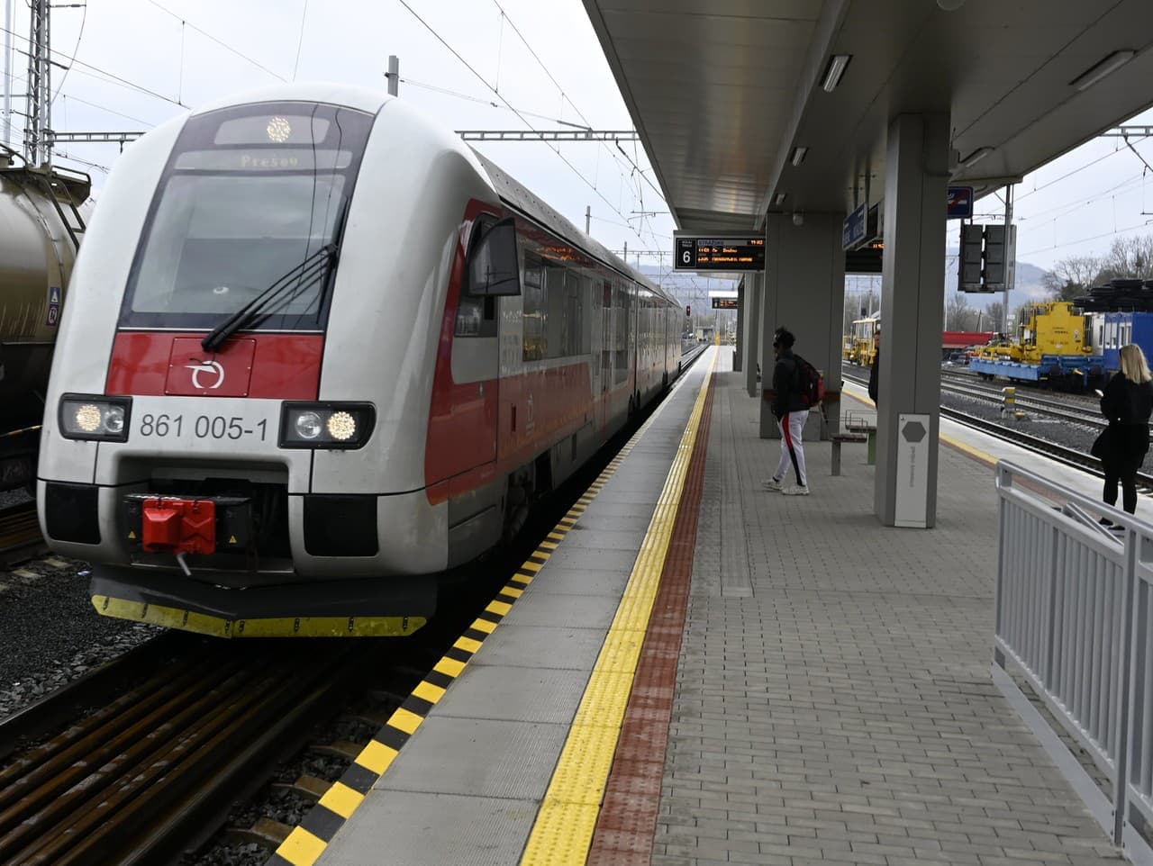 ZSSK predstavila nový grafikon: Zmeny v doprave od decembra 2025