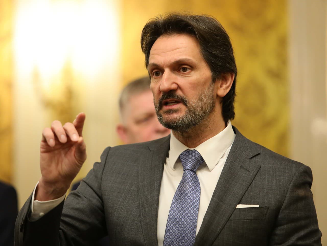 Trh s ropou na Slovensku nie je ohrozený, tvrdí minister Kaliňák