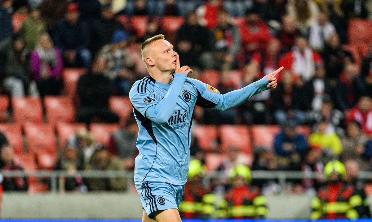 Slovan Bratislava otočil zápas v Podbrezovej a stále dominuje vonku