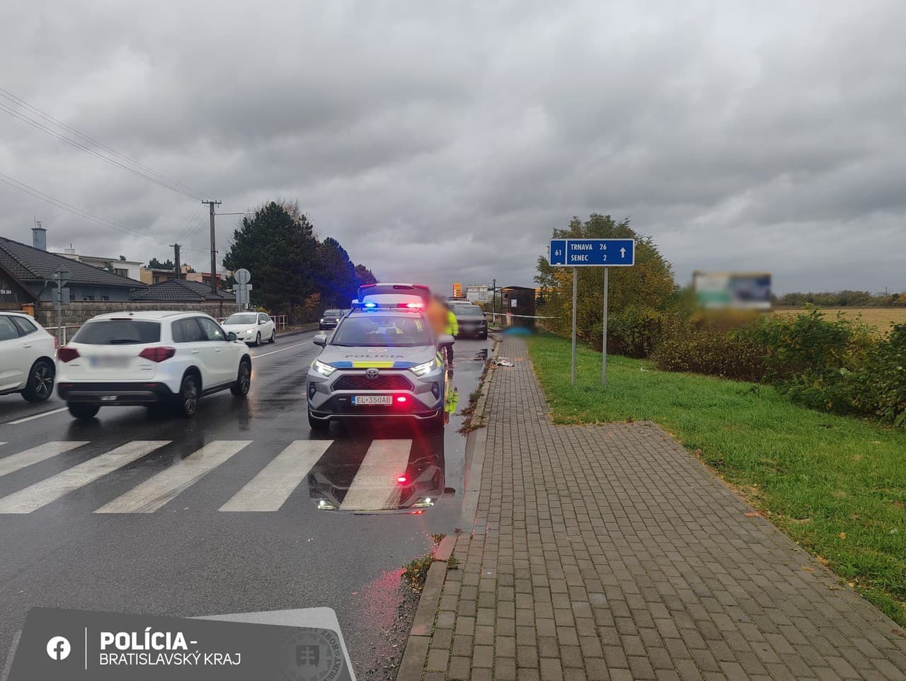 Tragédie na cestách: V Bratislavskom kraji zomrela chodkyňa