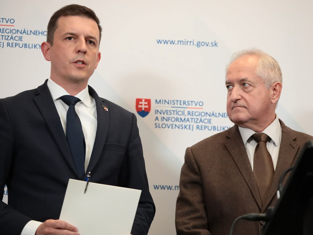 Ministerstvo investícií plánuje stretnutie s IT sektormi