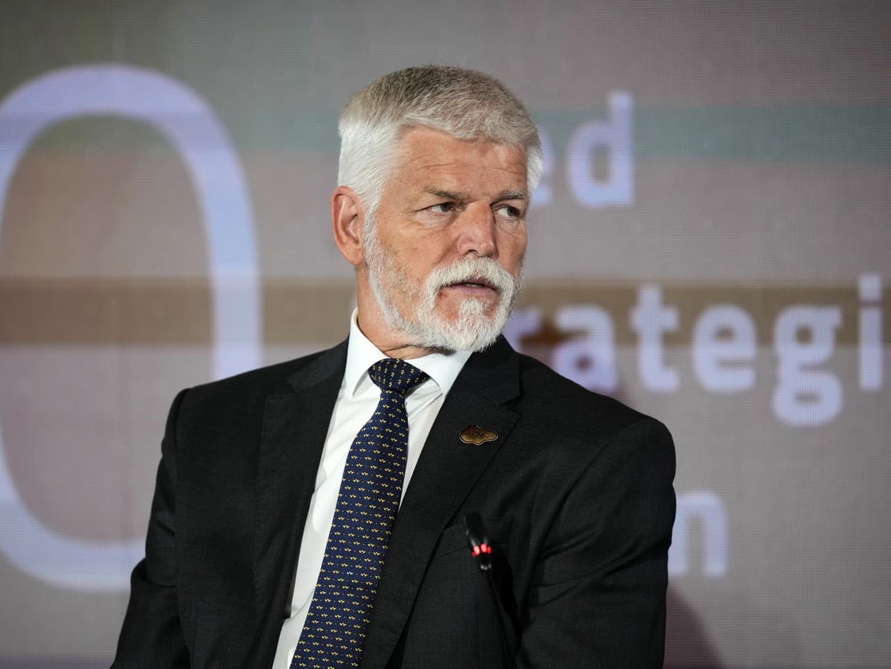 Pavel znovu pozval Babiša na rokovanie o programovom vyhlásení