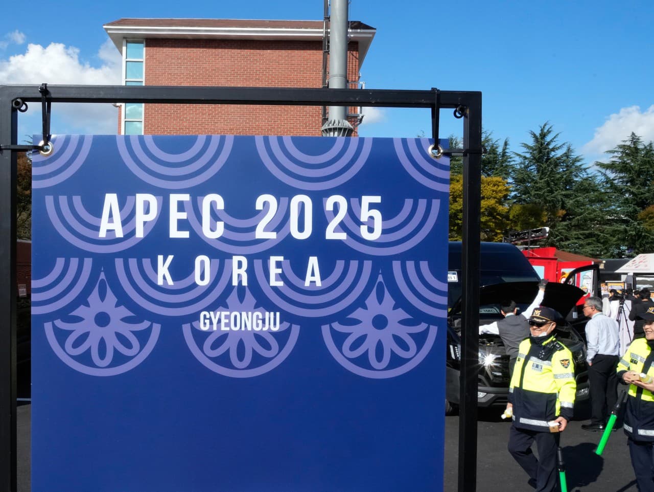 Lídri APEC sa zhodli na spravodlivom obchode v čase napätia