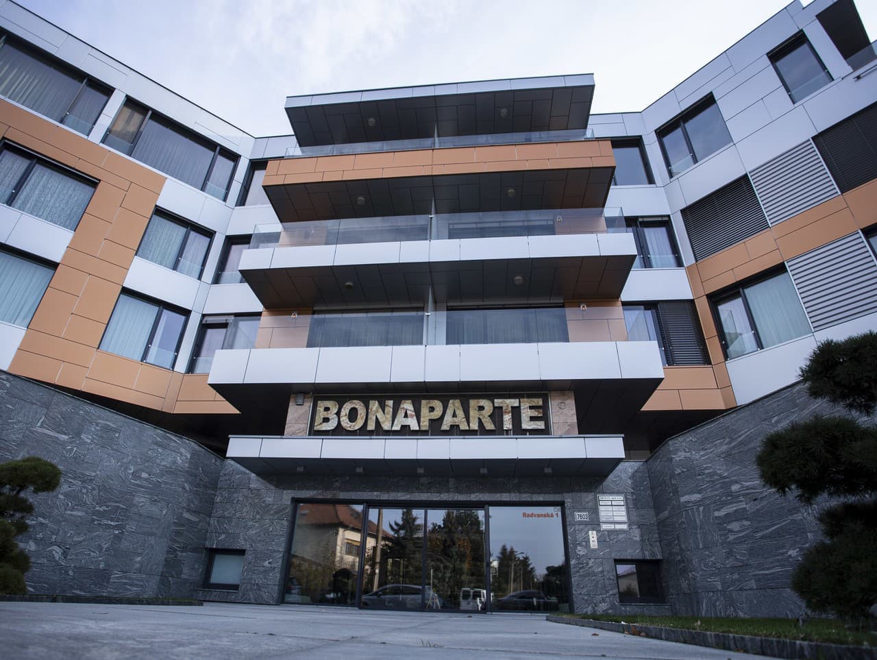 Kauza Bonaparte: Hlavné pojednávanie sa posúva na marec