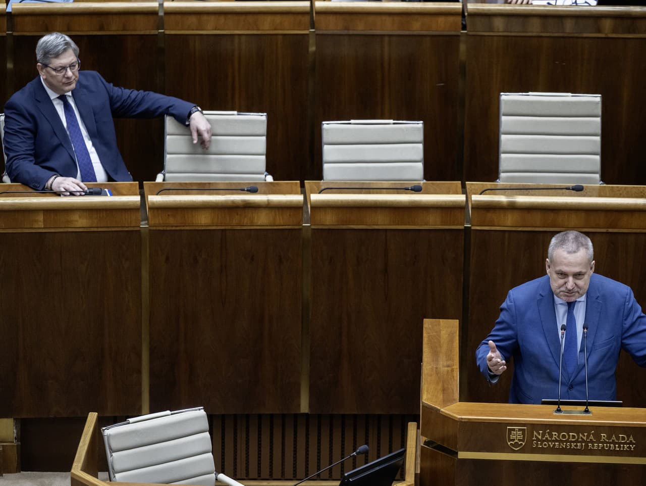 Poslanci NR SR začali rokovanie o novele Trestného zákona