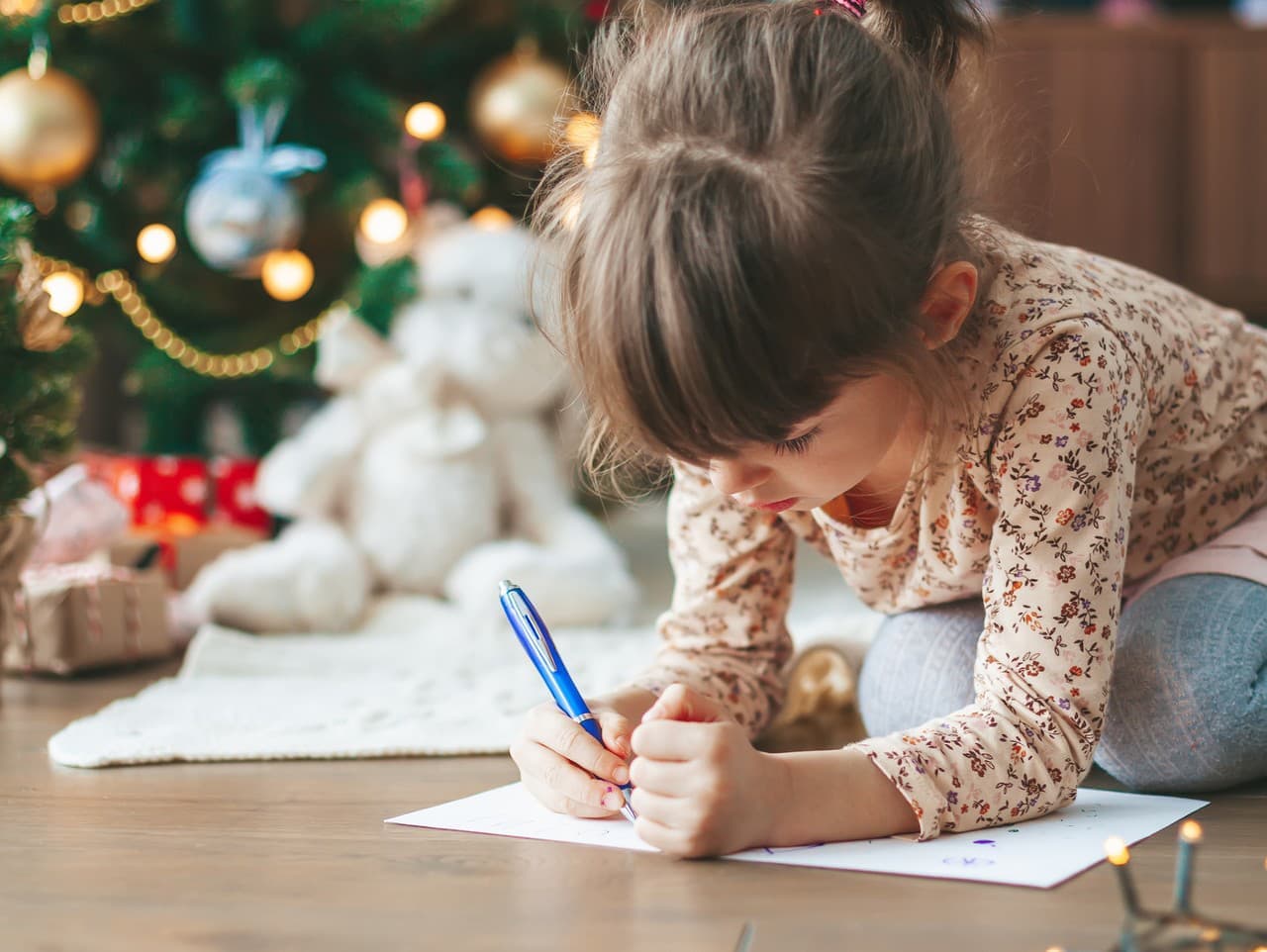 Záchranári varujú: Prehltnutie predmetov počas Mikuláša ohrozuje deti