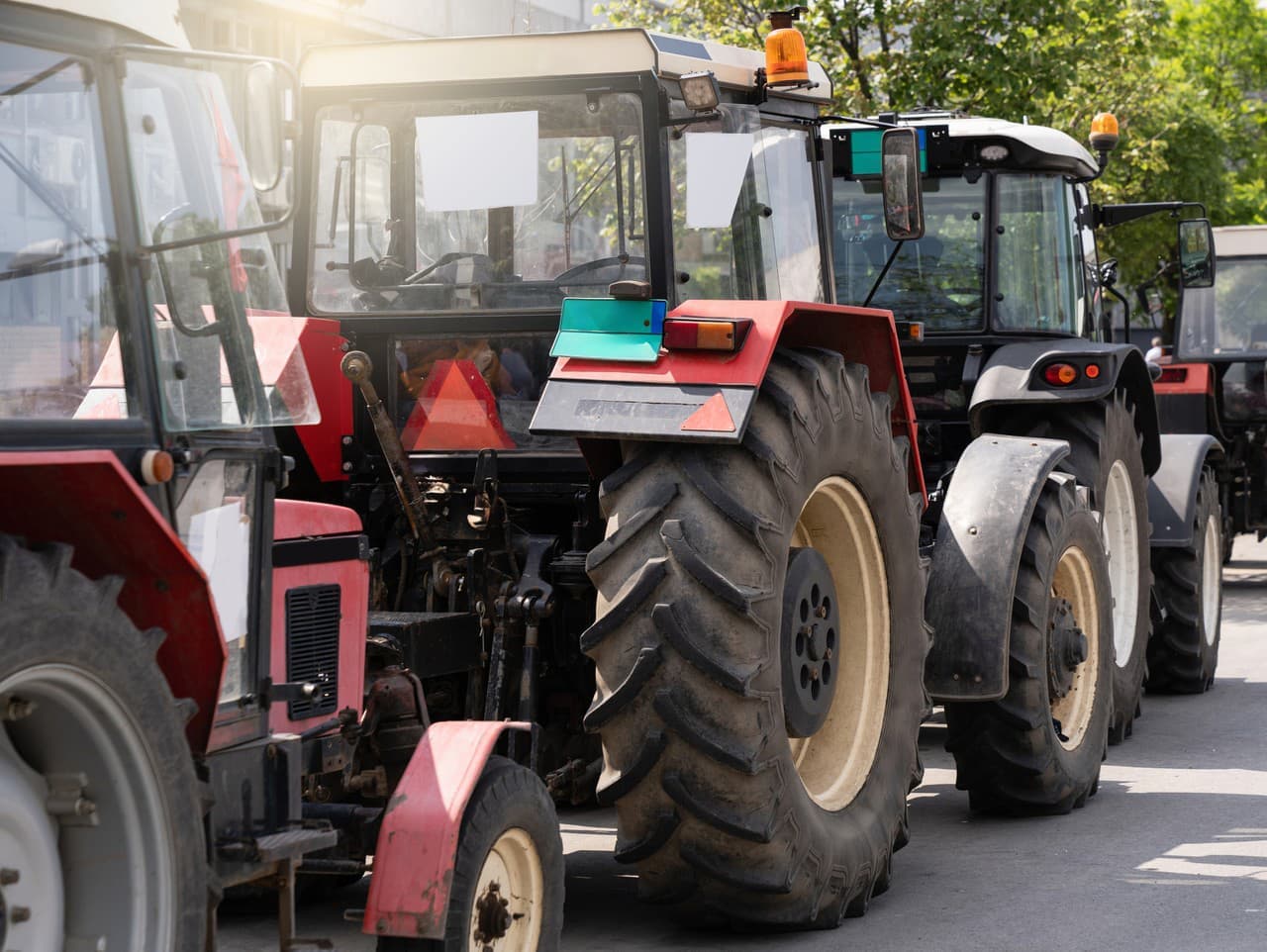 Farmári protestujú v Bruseli proti dohode s Mercosurom