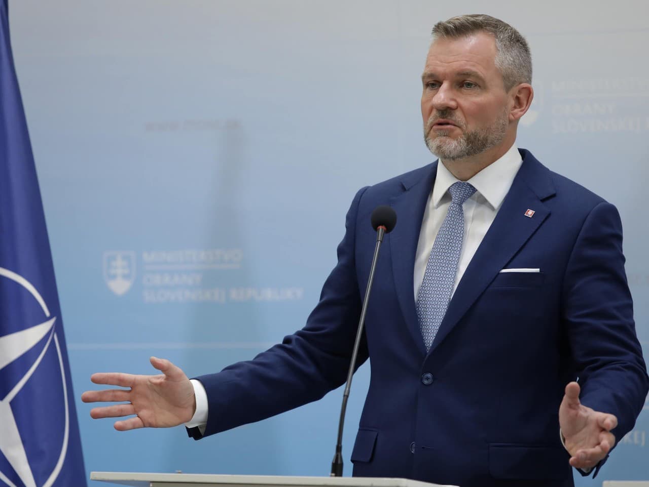 Prezident Pellegrini sa zúčastní na rokovaní vlády