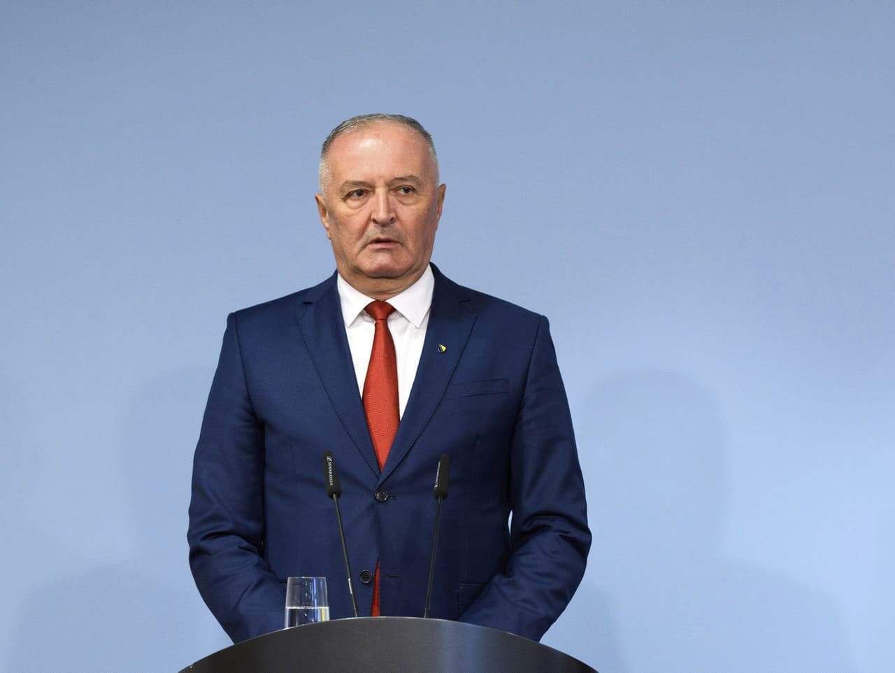 USA kritizujú ministra obrany Bosny a Hercegoviny za nevhodné komentáre