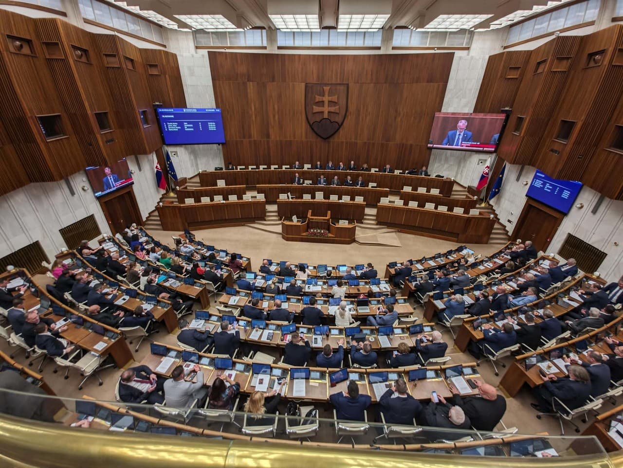 Parlament začal diskusiu o novele Trestného zákona