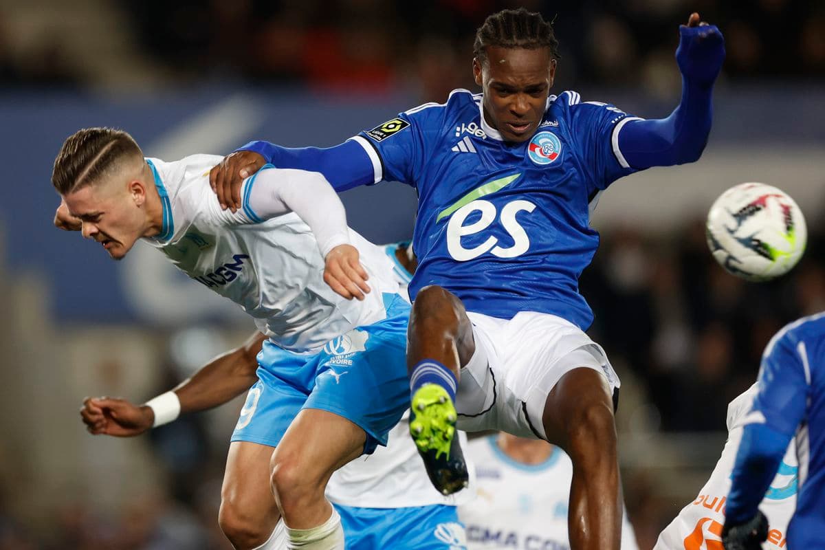 Štrasburg suspendoval kapitána Emeghu na jeden zápas