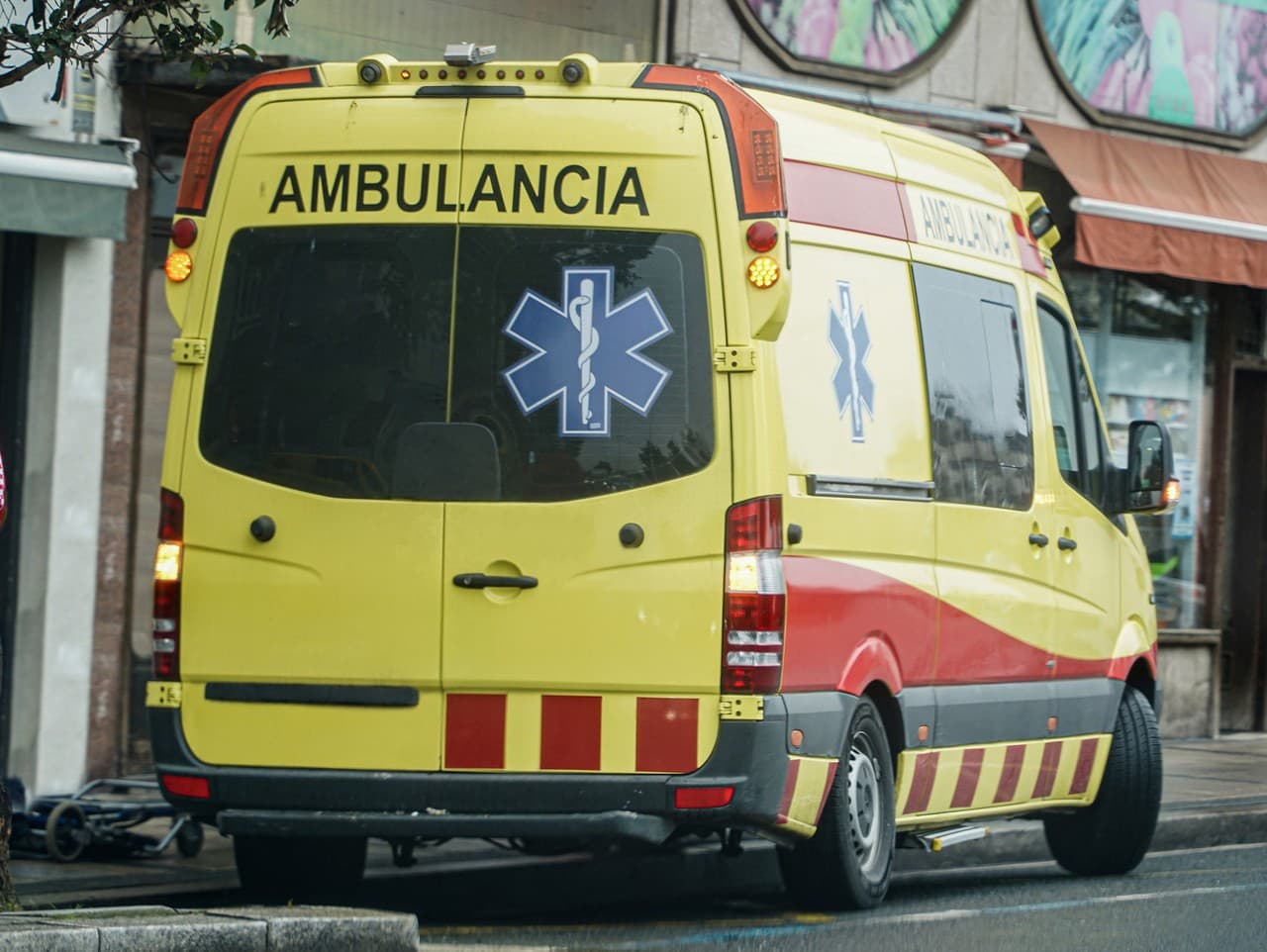 Tragédia na pláži v Španielsku: Zrútenie lávky si vyžiadalo štyri obete