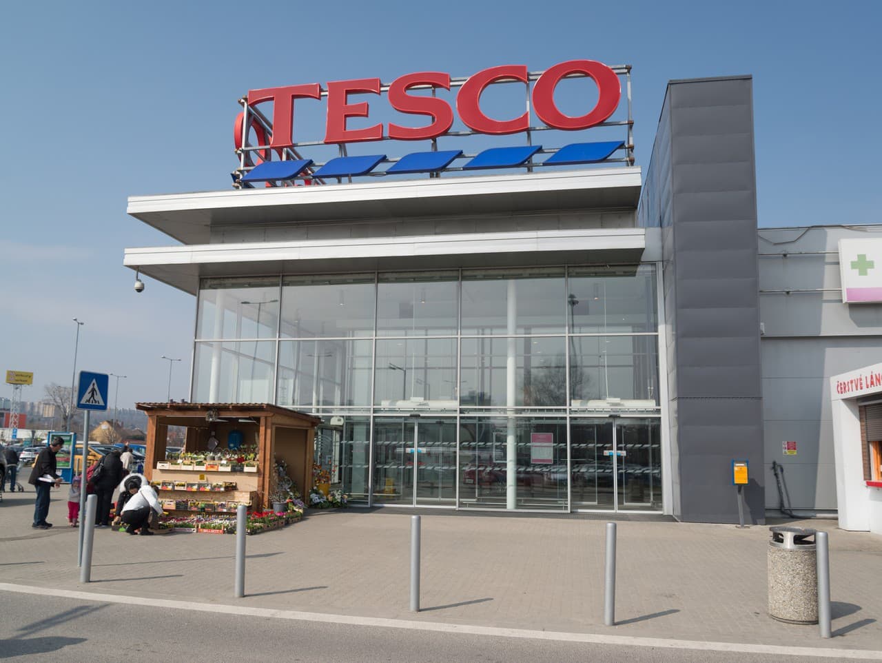 Tesco stiahlo z predaja nebezpečný avokádový olej