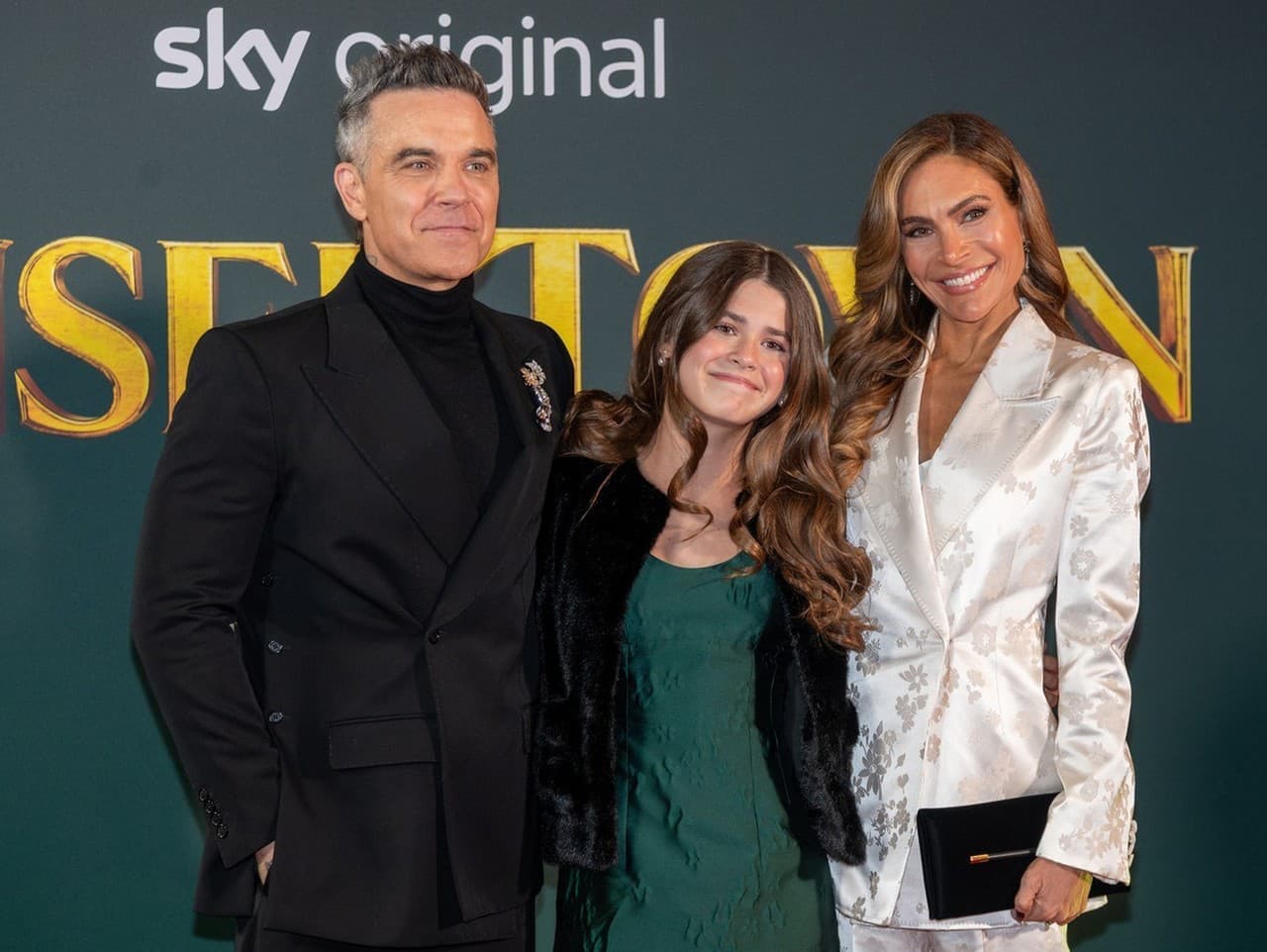 Dcéra Robbieho Williamsa debutuje vo filme Tinsel Town