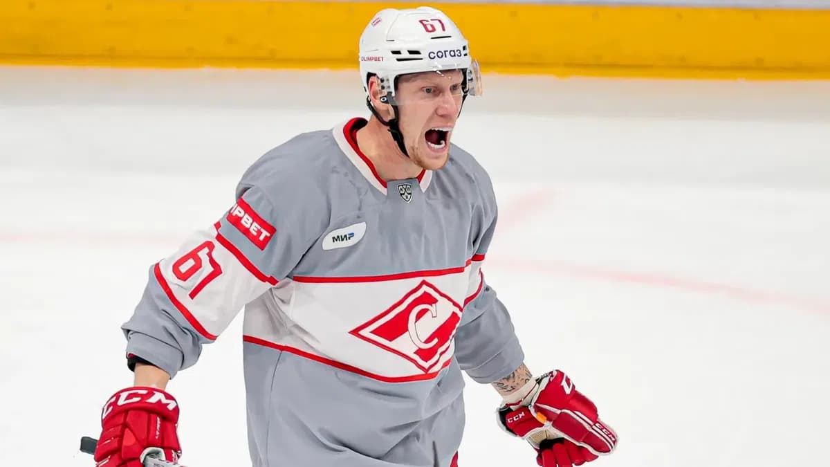 Michal Čajkovský prestupuje do Švajčiarska, končí v KHL