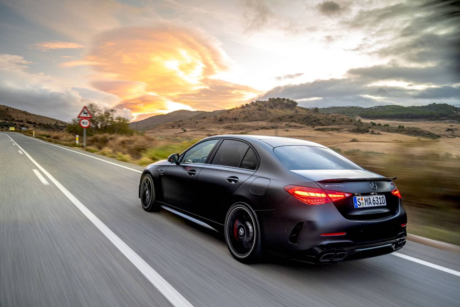 Mercedes-Benz končí s výrobou populárnych modelov AMG kvôli hluku