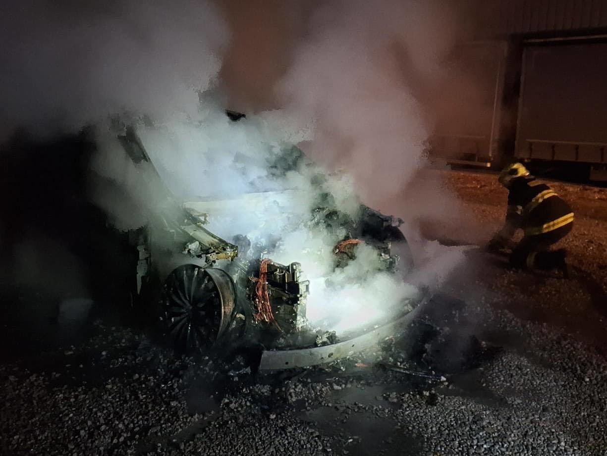 Požiar vozidla v Ružomberku spôsobil škodu 100-tisíc eur