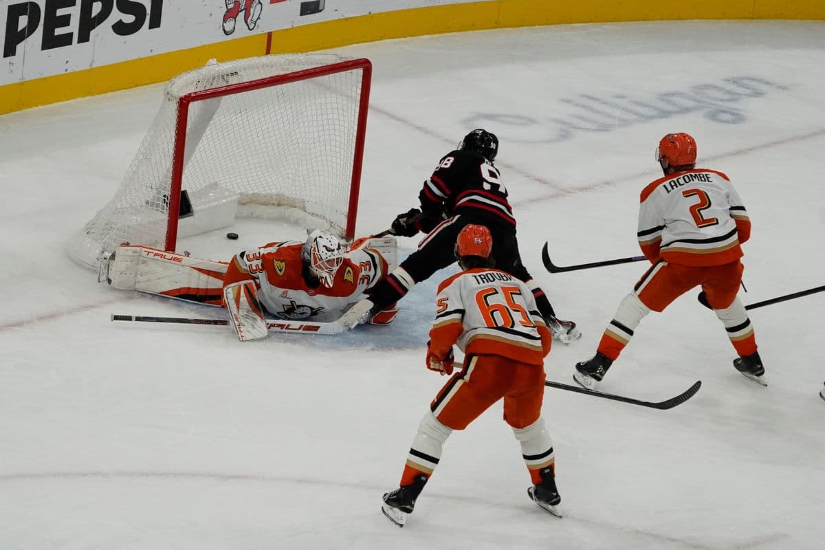 NHL: Dallas triumfoval, Calgary padlo po predĺžení