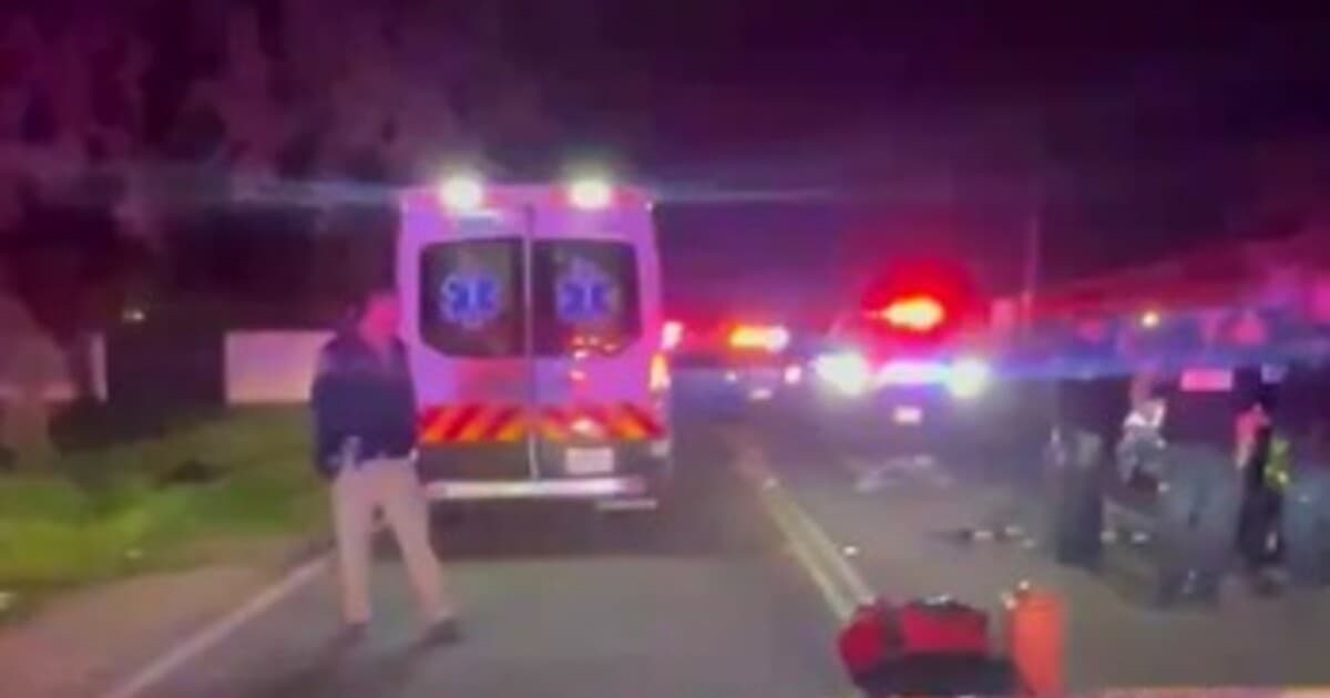 Tragédia v Kalifornii: Pri streľbe na rodinnom stretnutí zahynuli štyria