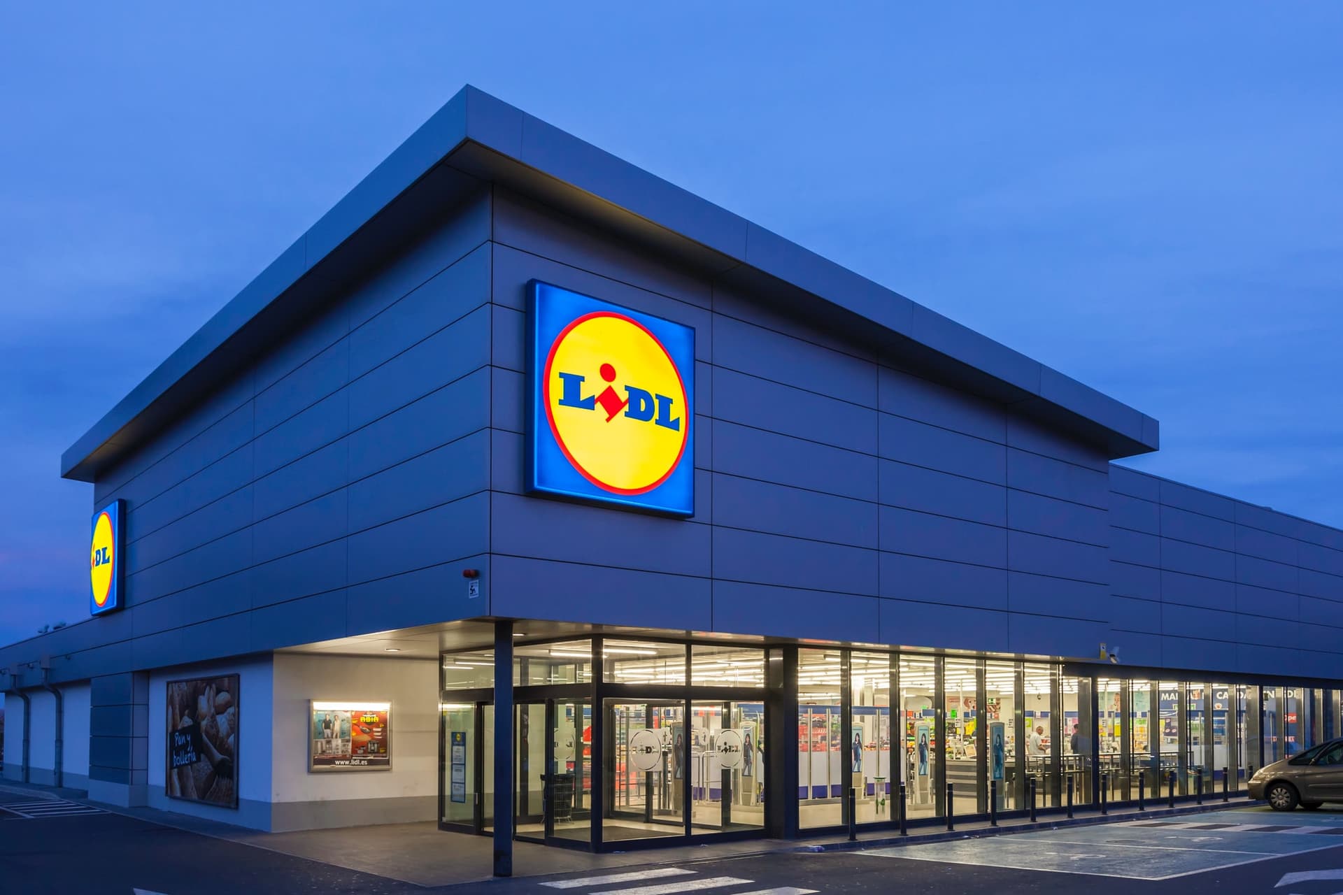 Lidl zavádza poplatky za parkovanie: 4 € za hodinu po 90 minútach