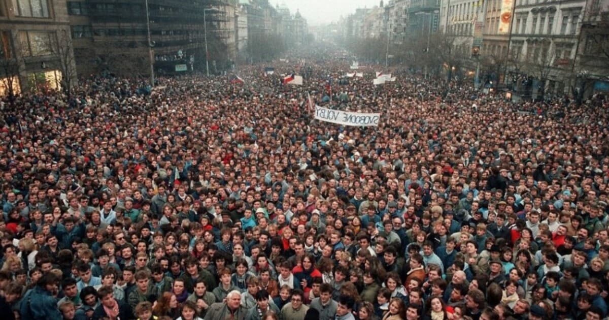 Študenti z Popradu odmietajú premiéra Fica a jeho totalitné sympatie