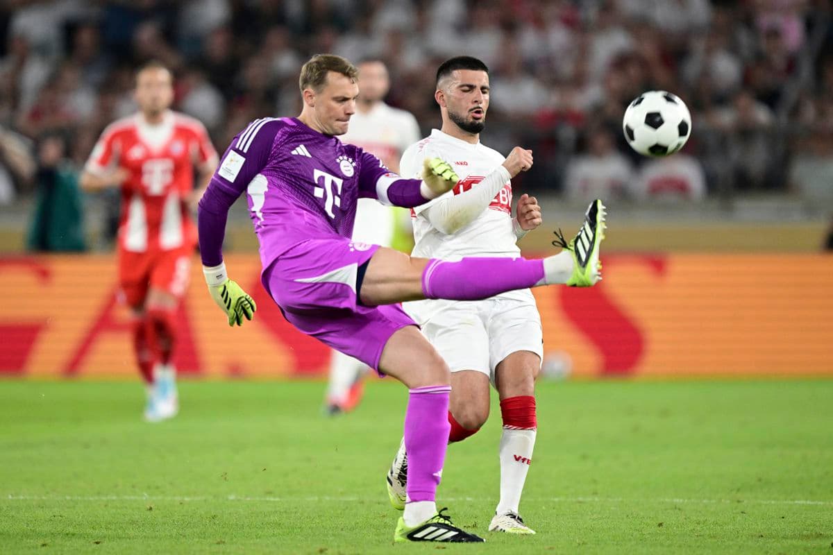 Neuer zvažuje budúcnosť, zmluvu predĺžiť zatiaľ neplánuje