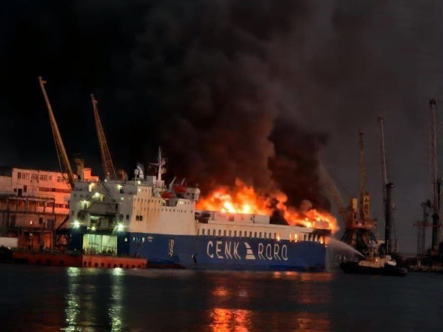 Ukrajina obviňuje Rusko z útoku na tureckú loď v Čiernom mori