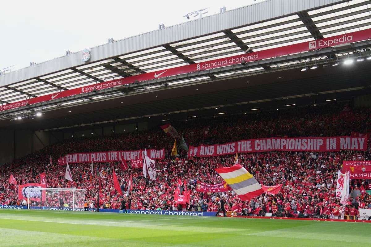 Liverpool chystá prestupovú bombu: 60 miliónov za Camavingu