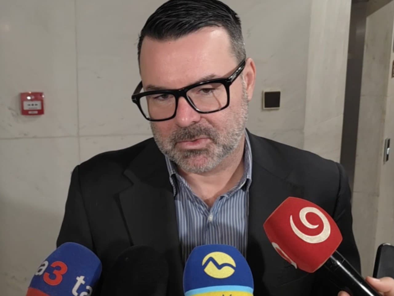 Koalícia sa pripravuje na odvolávanie ministrov, napätie trvá