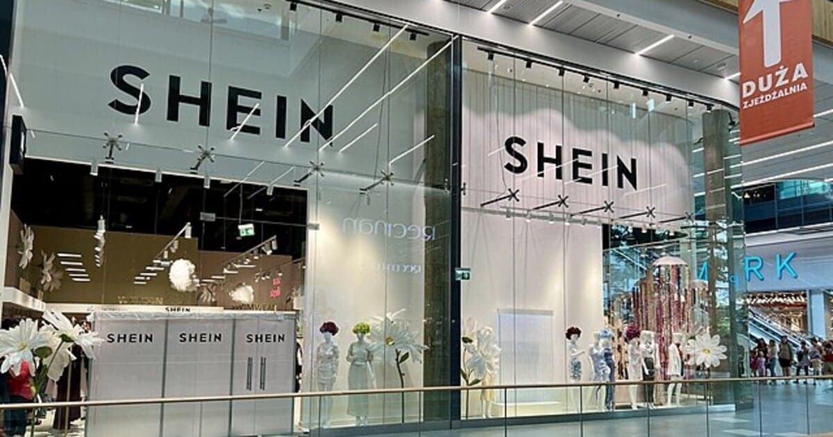 Shein čelí obvineniam z predaja detských bábik vo Francúzsku
