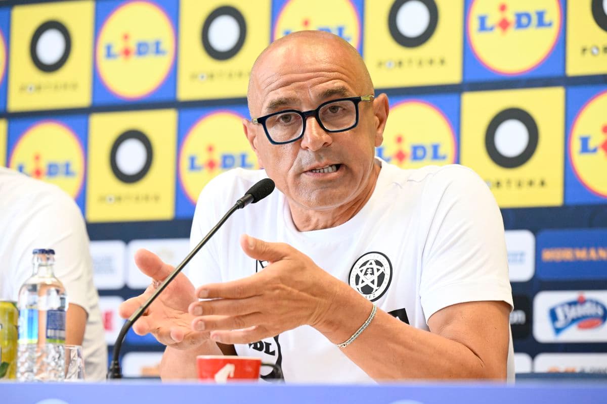 Francesco Calzona oznámil nomináciu na kvalifikačné zápasy MS