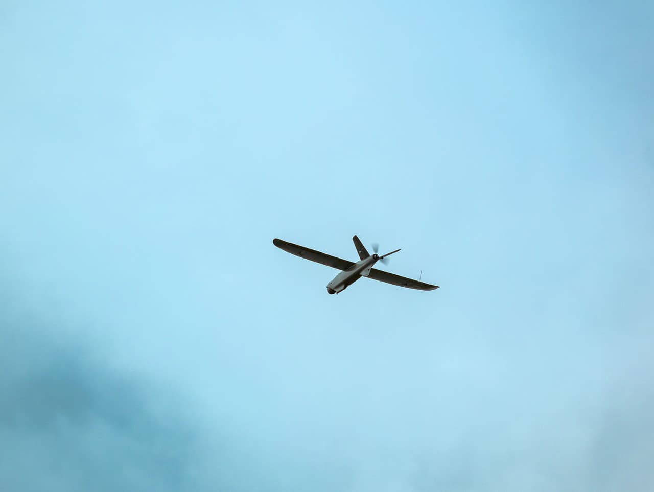 Dron narušil prevádzku letiska Berlín, meškania letov pre cestujúcich