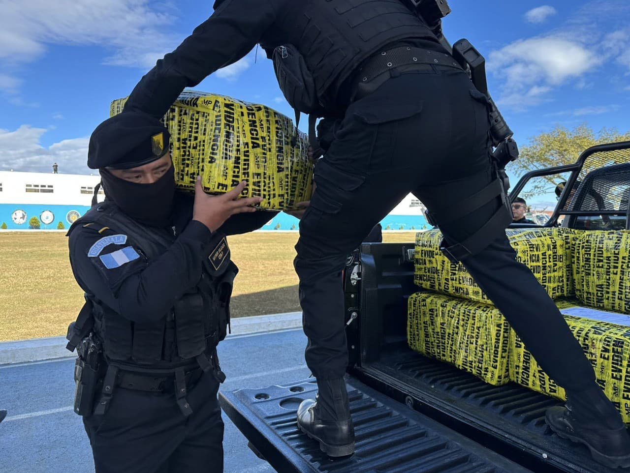 Guatemala hlási rekordnú zásielku kokaínu, úrady zaistili takmer päť ton