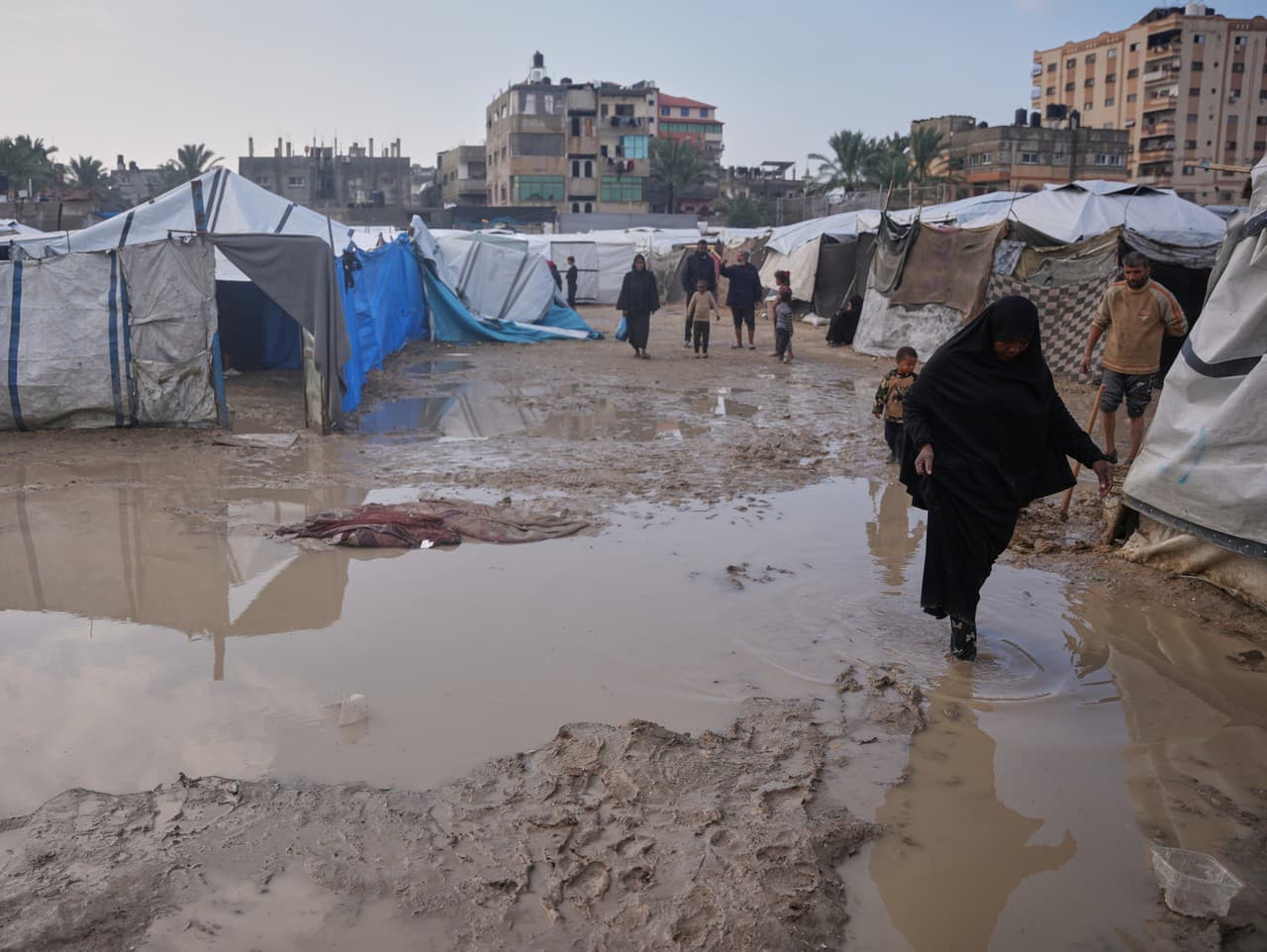 Hamas varuje pred humanitárnou katastrofou v Pásme Gazy